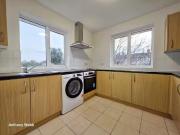 Nice 1 BA 2 bedroom flat for rent in Halstead Road,...