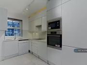 Cozy 1 BA 2 bedroom maisonette for rent in Riverside...