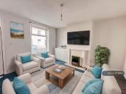 Cheap 1 BA 2 bedroom terraced house for rent in...