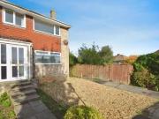 Rental! 1 BA 3 bedroom end of terrace house for rent in...