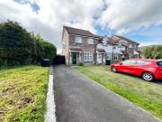 For Rent! 1 BA 3 bedroom end of terrace house for rent...