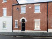 Just in! 1 BA 3 bedroom terraced house for rent in...