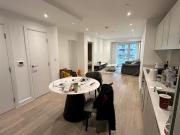 New 1 Bed Flat Near Custom House | Wi Fi Included