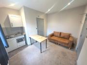 NEW 1 Bed Flat Near Northfield Train Station!