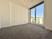 Rental! 1 bedroom apartment for rent in Commercial Road,...