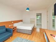 For Rent! 1 bedroom house share for rent in Room 5, Dell...