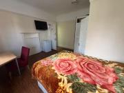 For Rent! 1 bedroom house share for rent in Room 6,...