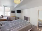 Rental! 1 bedroom terraced house for rent in Room 13,...