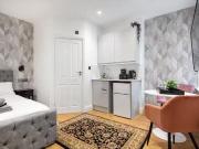 New 1 BR Cricklewood Lane