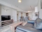 Nice 1 BR Wellington Street West
