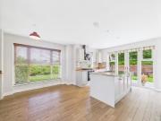 Cozy 20f Old Cavehill Road