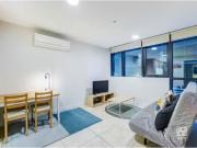 Rental! 213/12 Queens Rd, Melbourne Apartment for rent...
