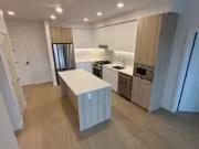 New 213 2450 Garden Drive, Vancouver, BC, V5N 1W8 lease for.