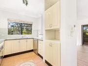 For Rent! 2/2 8 Hill Street, Baulkham Hills, NSW 2153