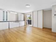 Nice 23/78 Hodgson Crescent, Pearce, ACT 2607 Nice 23/78 Hodgson Crescent, Pearce, ACT 2607