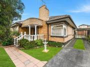 For Rent! 247 Warrigal Road, Burwood, VIC 3125