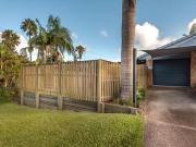 Cheap 2/4 Boea Street, Arundel, QLD 4214