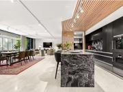 Charming 24 Wicklow Street, KANGAROO POINT Apartment for...