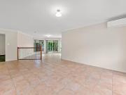 For Rent! 2/5 Maroubra Court, Varsity Lakes, QLD 4227