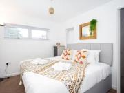 Nice 2 Bed Flat, Southchurch Road, SS1 Nice 2 Bed Flat, Southchurch Road, SS1