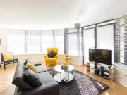 Charming 2 bedroom apartment for rent in St. Peters...