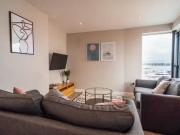 Just in! 2 bedroom apartment for rent in West Quay Road,...