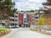 Cheap 2 Bedroom available at 40 Charlotte Lane, Halifax...