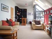 Rental! 2 bedroom flat for rent in Gas Ferry Road, Great...