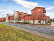 Cheap 2 bedroom flat for rent in Henke Court, Cardiff...