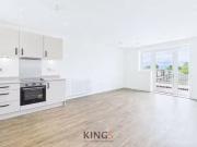 Unique 2 bedroom flat for rent in Summit Road, Ridge...