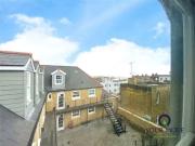 Cheap 2 bedroom Flat to rent, High Street, Broadstairs,...
