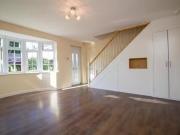 Just in! 2 bedroom terraced house for rent in Willow...