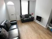 Just in! 2 bedrooms Terraced house to rent in Adam...