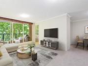 Just in! 2 BR 24/52 Christie Street, St Leonards...