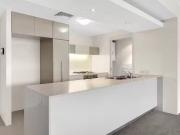 Nice 2 BR 4017/4 7 Parkland Boulevard, Brisbane City,...