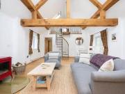 Just in! 2 BR Little Exceat Farm