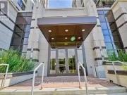 Deal! 302 89 South Town Centre Boulevard, Markham, ON,...