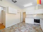 Deal! 30 Mitcham Avenue, Lower Mitcham, SA 5062