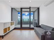 Deal! 3710/628 Flinders Street, Docklands Apartment for...