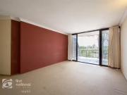 Cheap 39/25 Dudley Street, Highgate Hill Apartment for...