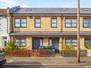 New 3 BA 3 bedroom house for rent in Zion Place,...