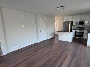 New 3 bedroom Duplex In Garneau close To U Of A And Whyte Av