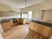 Deal! 3 bedroom terraced house for rent in Holway,...