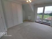 Rental! 3 bedroom terraced house for rent in Royal...