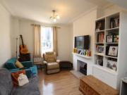 New 3 bedroom terraced house for rent in Scarletts Road,...