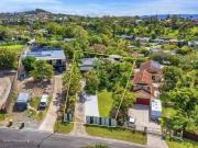 Cozy 3 BR 5 Aird Court, Highland Park, QLD 4211