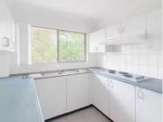 Nice 4/53 57 Good Street, Westmead Apartment for rent...