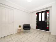 Cozy 49E Gloucester St, Spring Hill Apartment for rent...