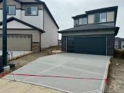Nice 4 Bed 3 Bath Dbl Garage Upper Suite Maple Crest 319...