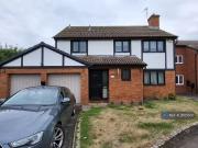 Just in! 4 bedroom detached house for rent in Harvington...